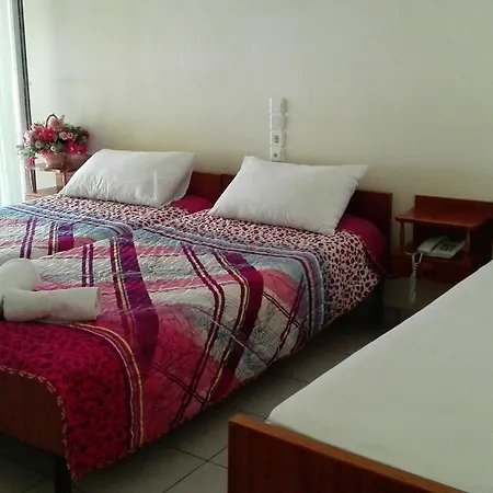 Persefoni Hotel