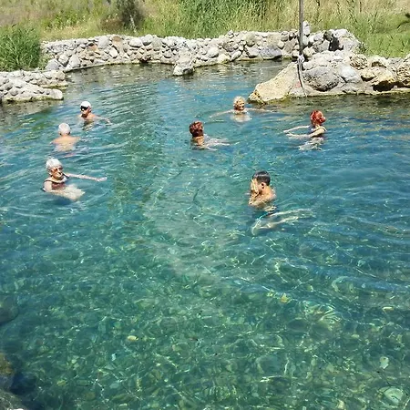 Persefoni Hotel